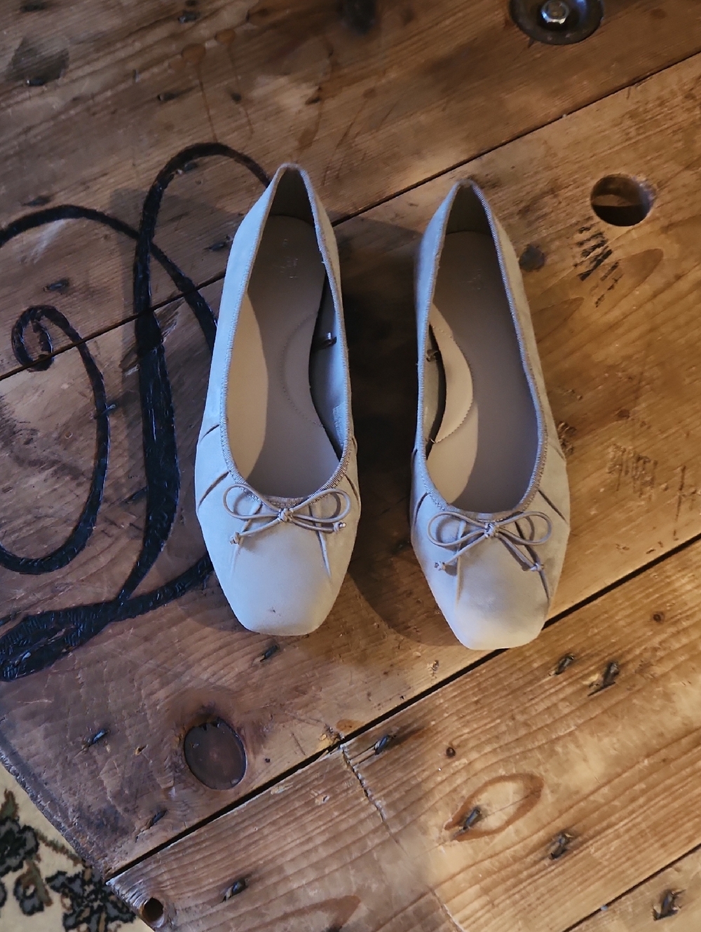 Time and Tru Women's Light Beige Suede Ballet Flats with Bow